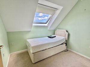 Bedroom- click for photo gallery